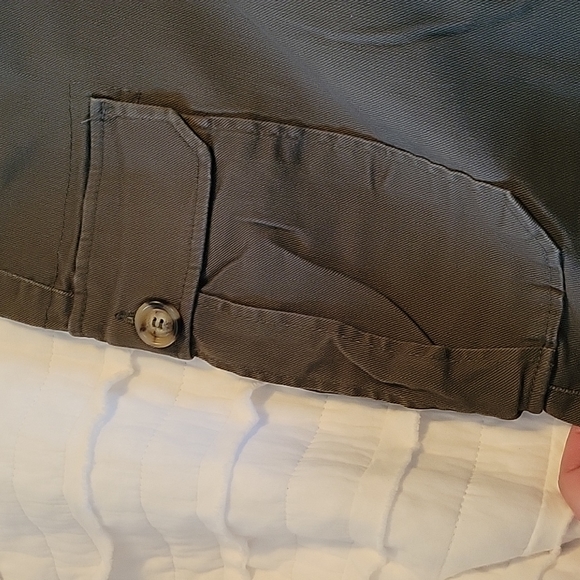 Democracy "Ab"solution capris. - Picture 5 of 6